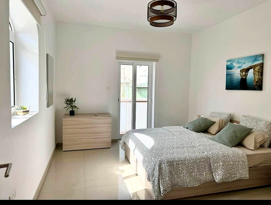 Apartment in Sliema - 1 bed, 1 bath — 1