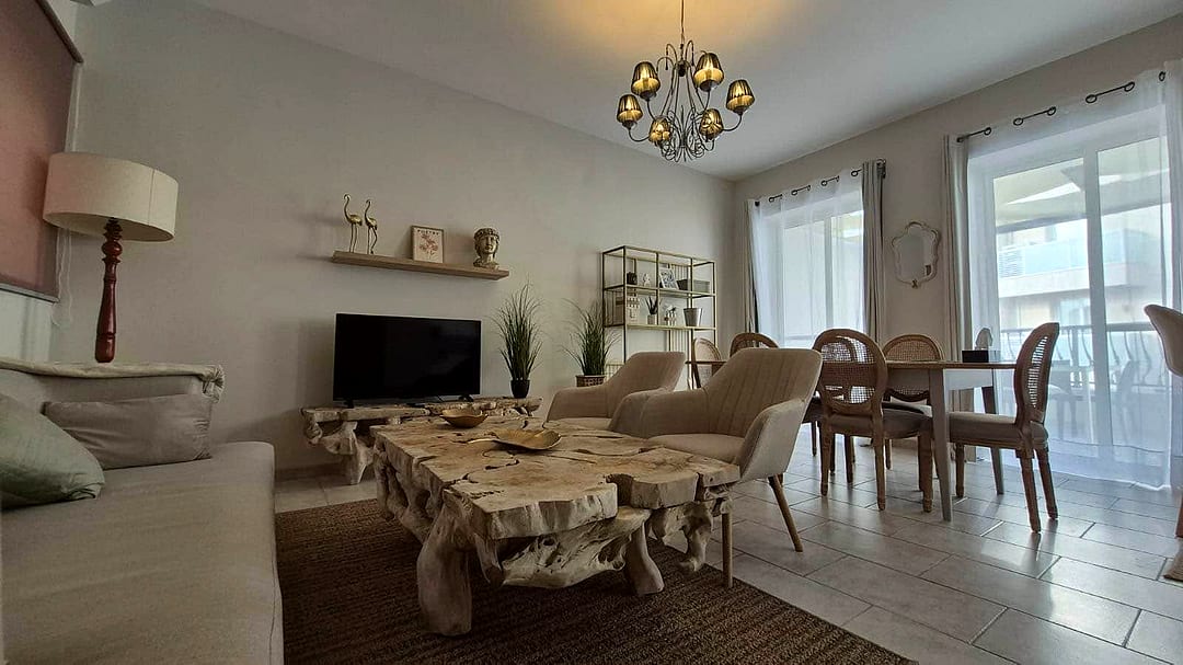 Penthouse in Sliema - 3 beds, 2 baths — 2