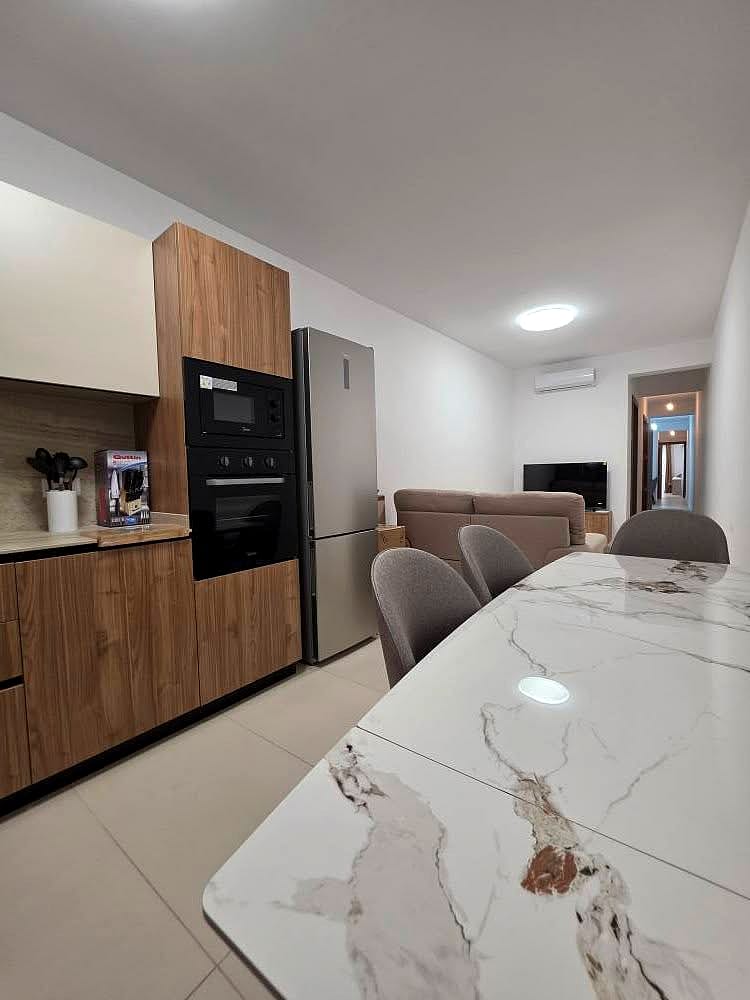 Maisonette in Qawra - 3 beds, 1 bath — 1