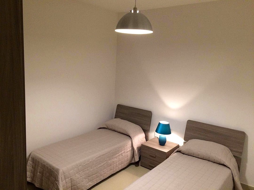 Apartment in Gzira - 3 beds, 2 baths — 5