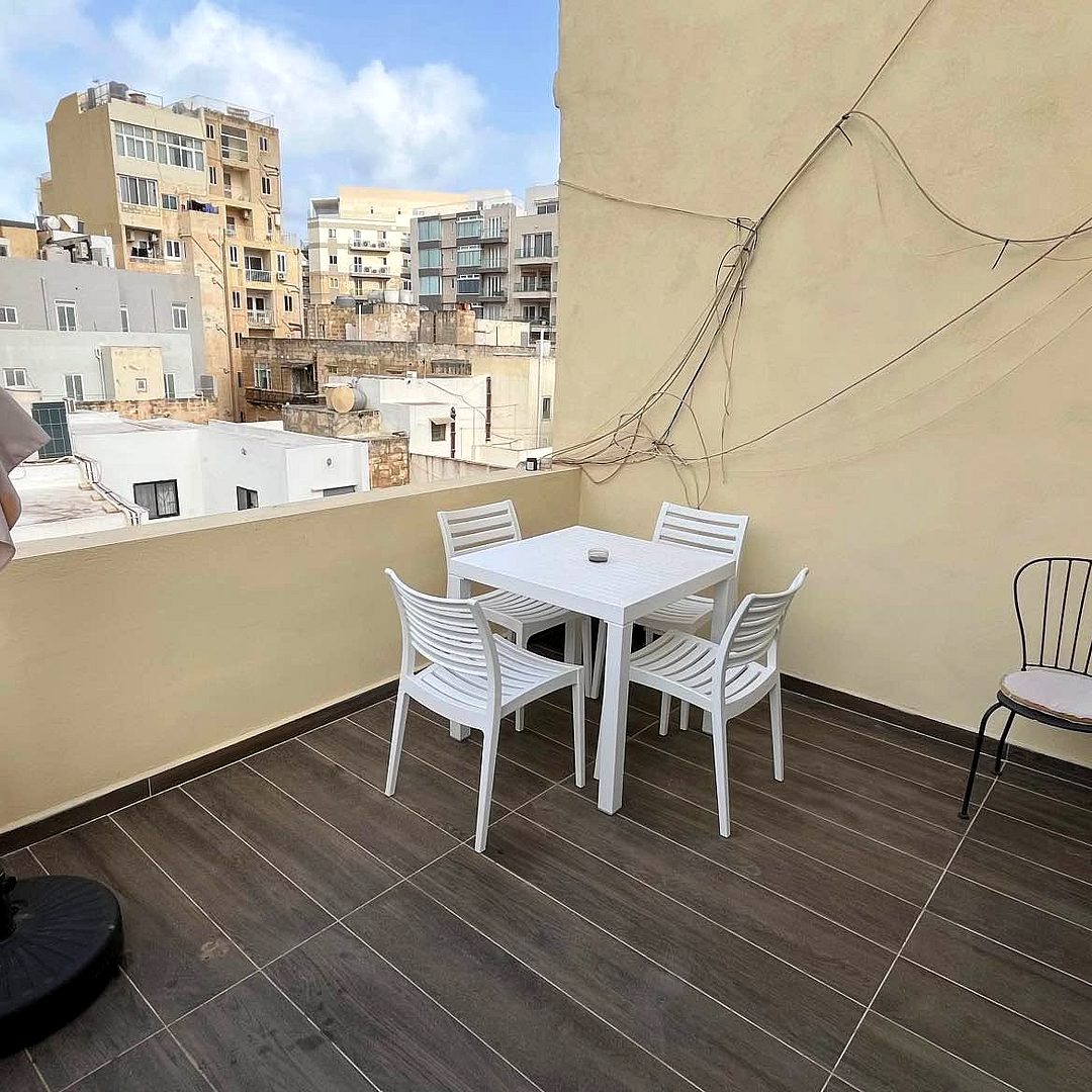 Apartment in Sliema — 7