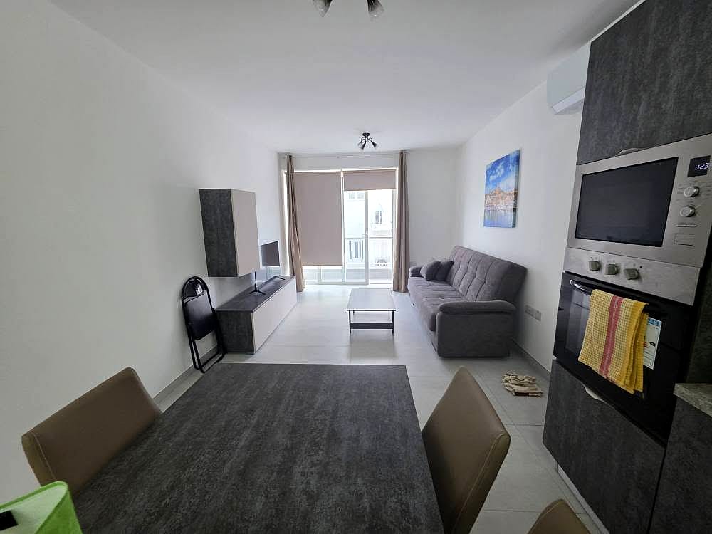 Apartment in Msida — 2