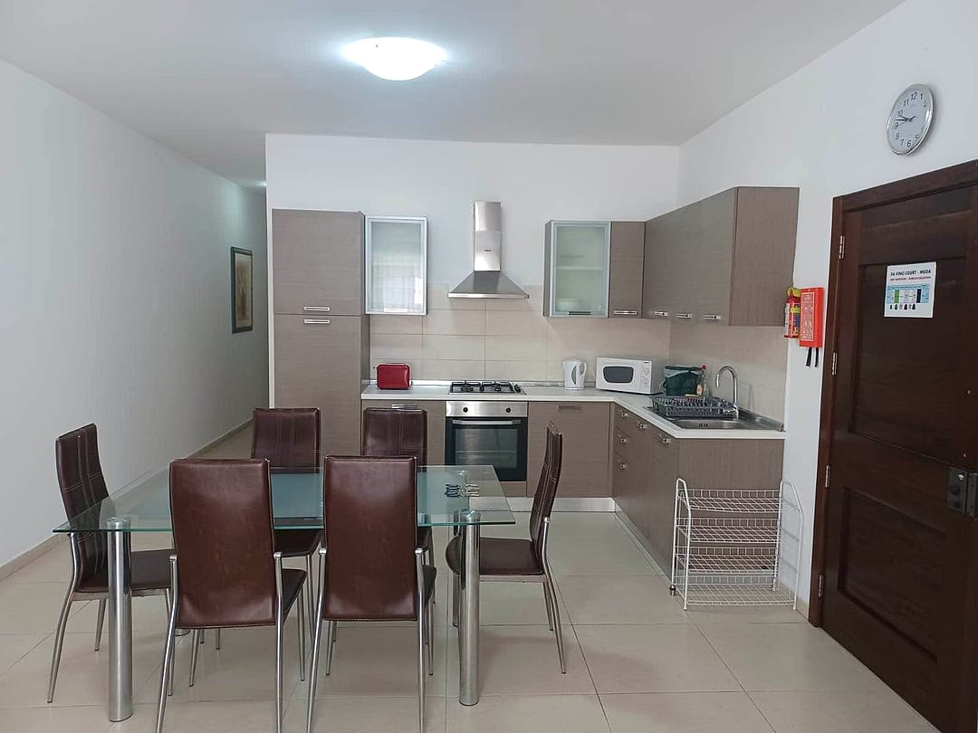 Apartment in Msida - 3 beds, 2 baths — 1