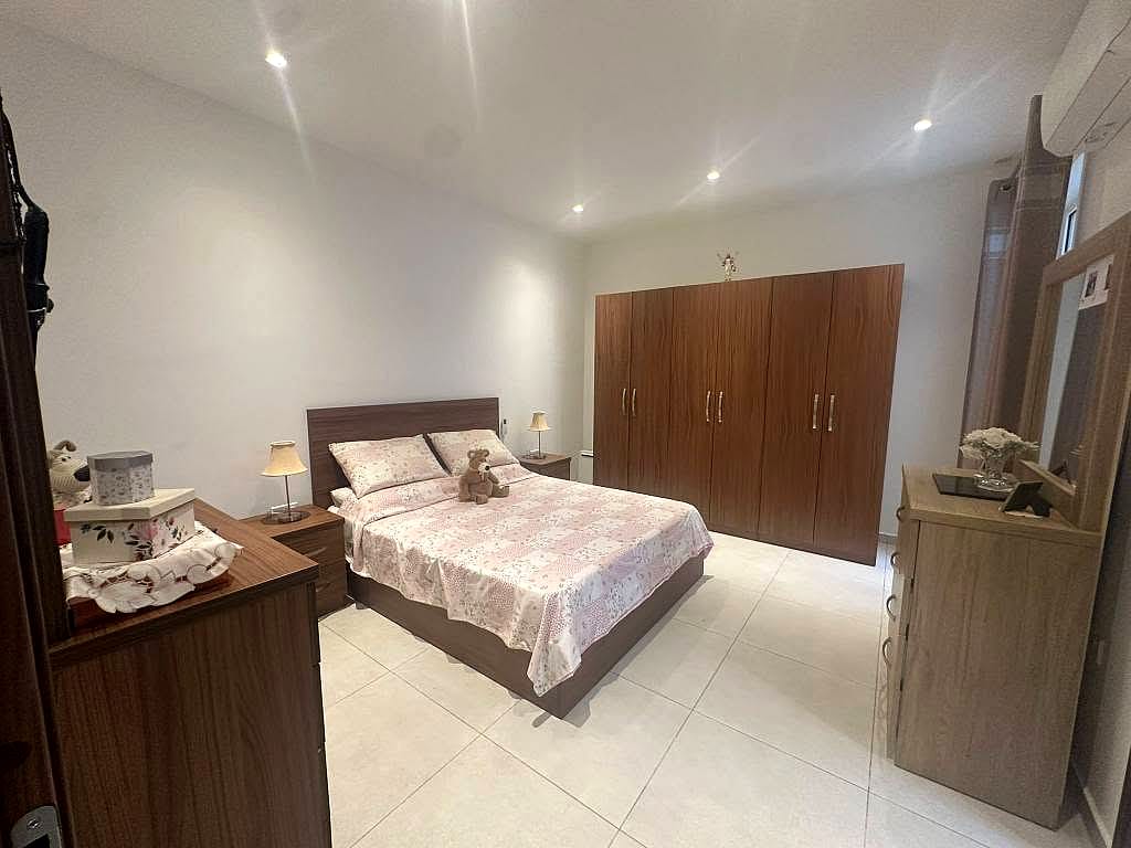 Apartment in Rabat - 3 beds, 2 baths — 3