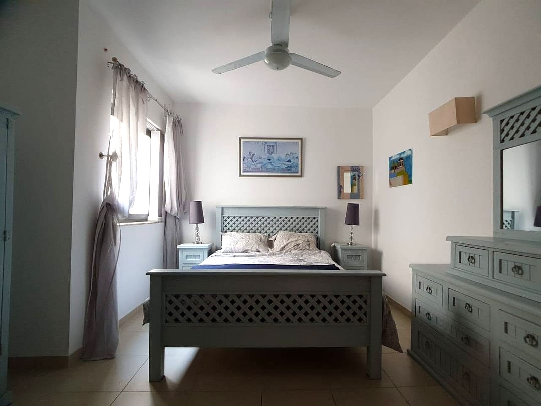 Apartment in St Julian's - 3 beds, 2 baths — 3