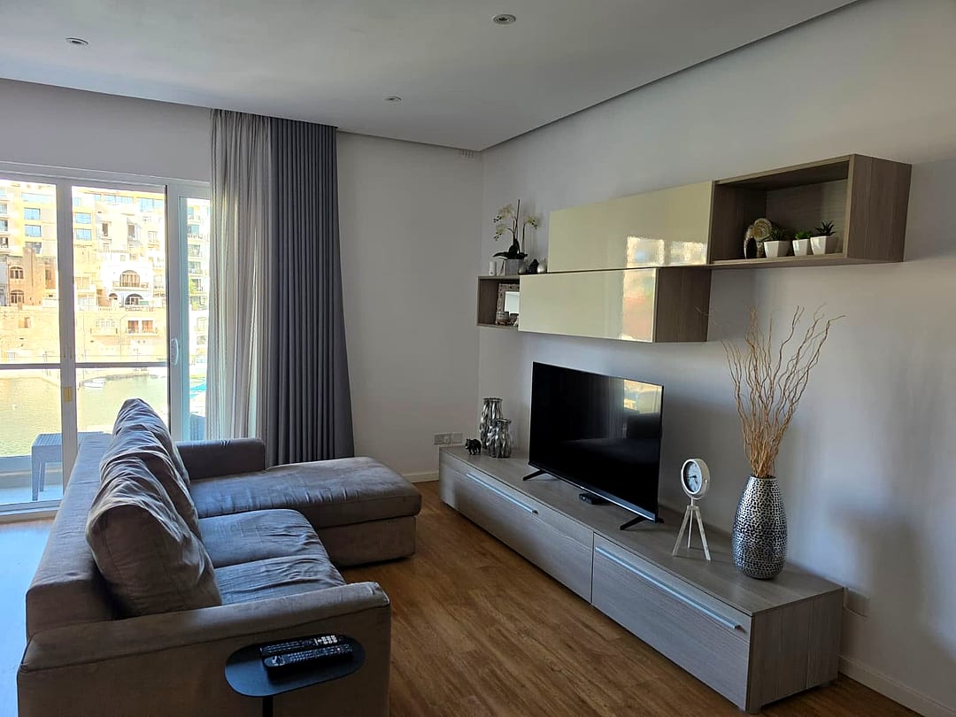 Apartment in San Giljan - 2 beds, 2 baths — 4