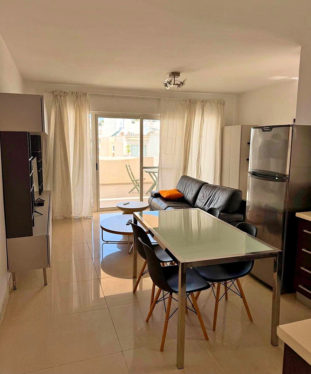 Apartment in Gzira - 1 bed, 1 bath — 1