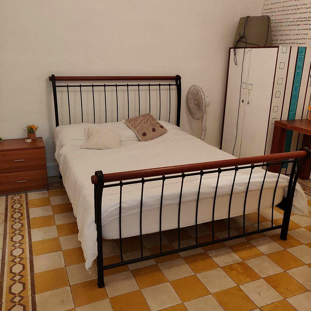 Apartment in Sliema - 2 beds, 1 bath — 5