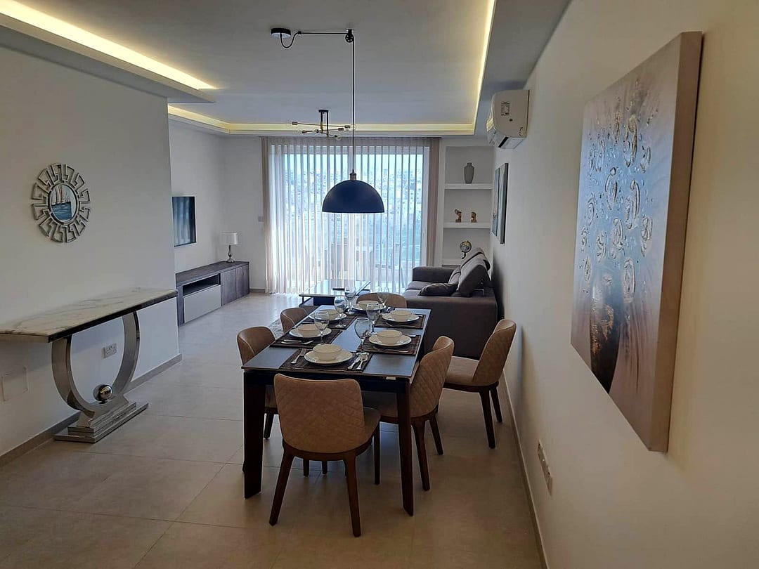 Apartment in Swieqi - 2 beds, 2 baths — 3