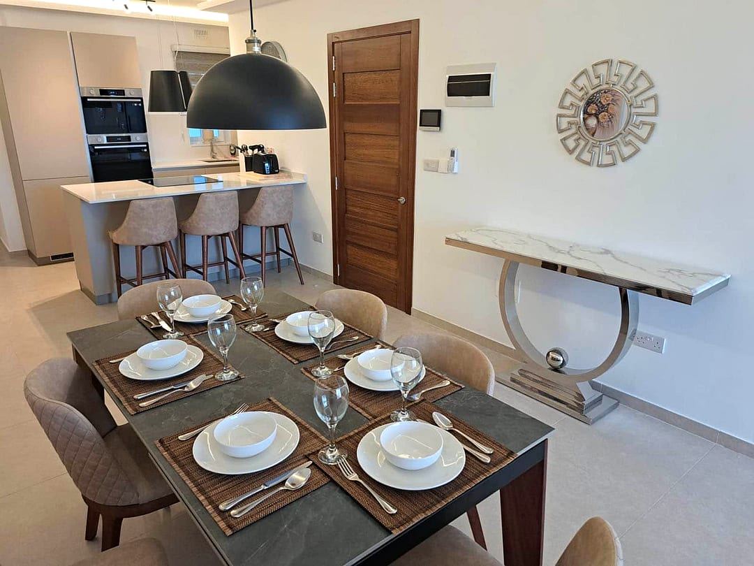 Apartment in Swieqi - 2 beds, 2 baths — 2