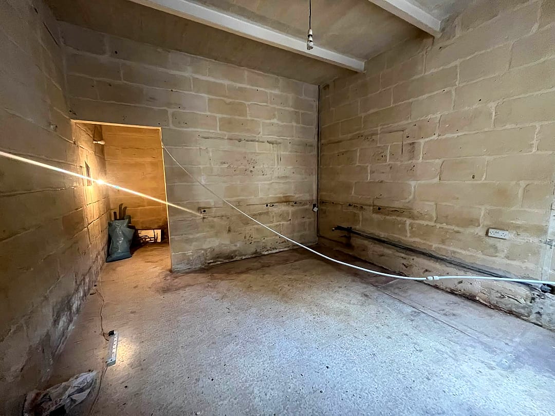 Townhouse in Tarxien - 2 beds, 1 bath — 2