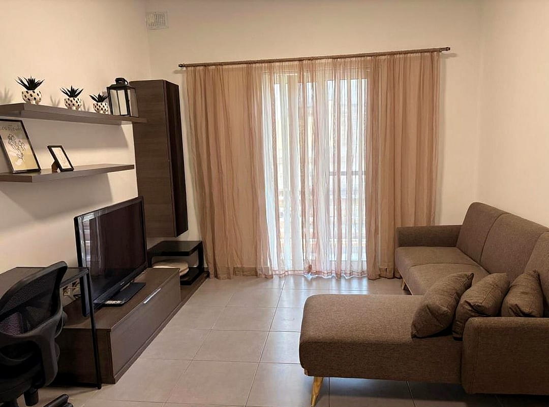 Modern One-Bedroom Apartment in St. Julian's — 1