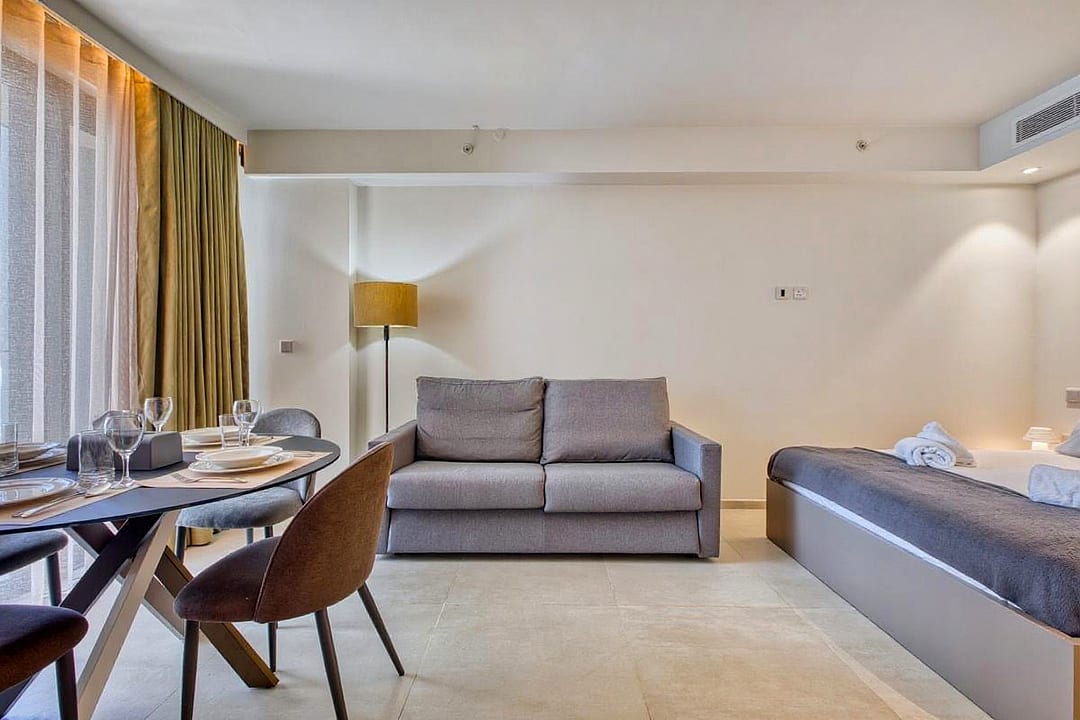 Furnished Mercury Suites home with balcony and pool access — 3