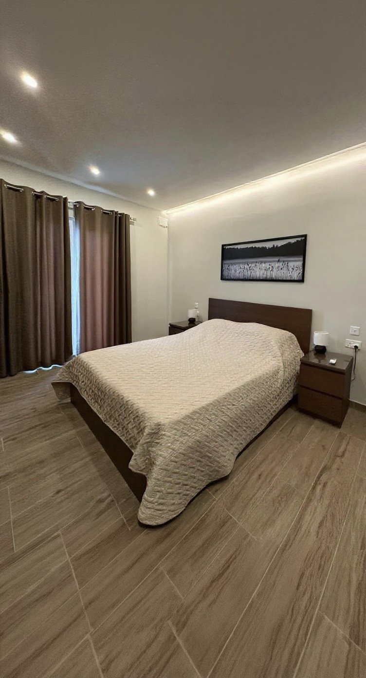 Penthouse in San Pawl il-Baħar - 2 beds, 2 baths — 5