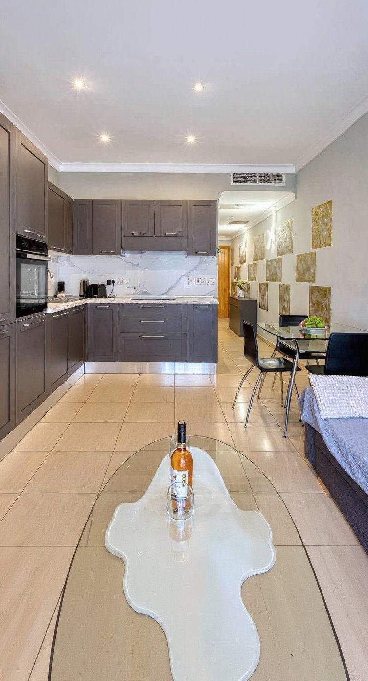 Apartment in Portomaso - 1 bath — 1