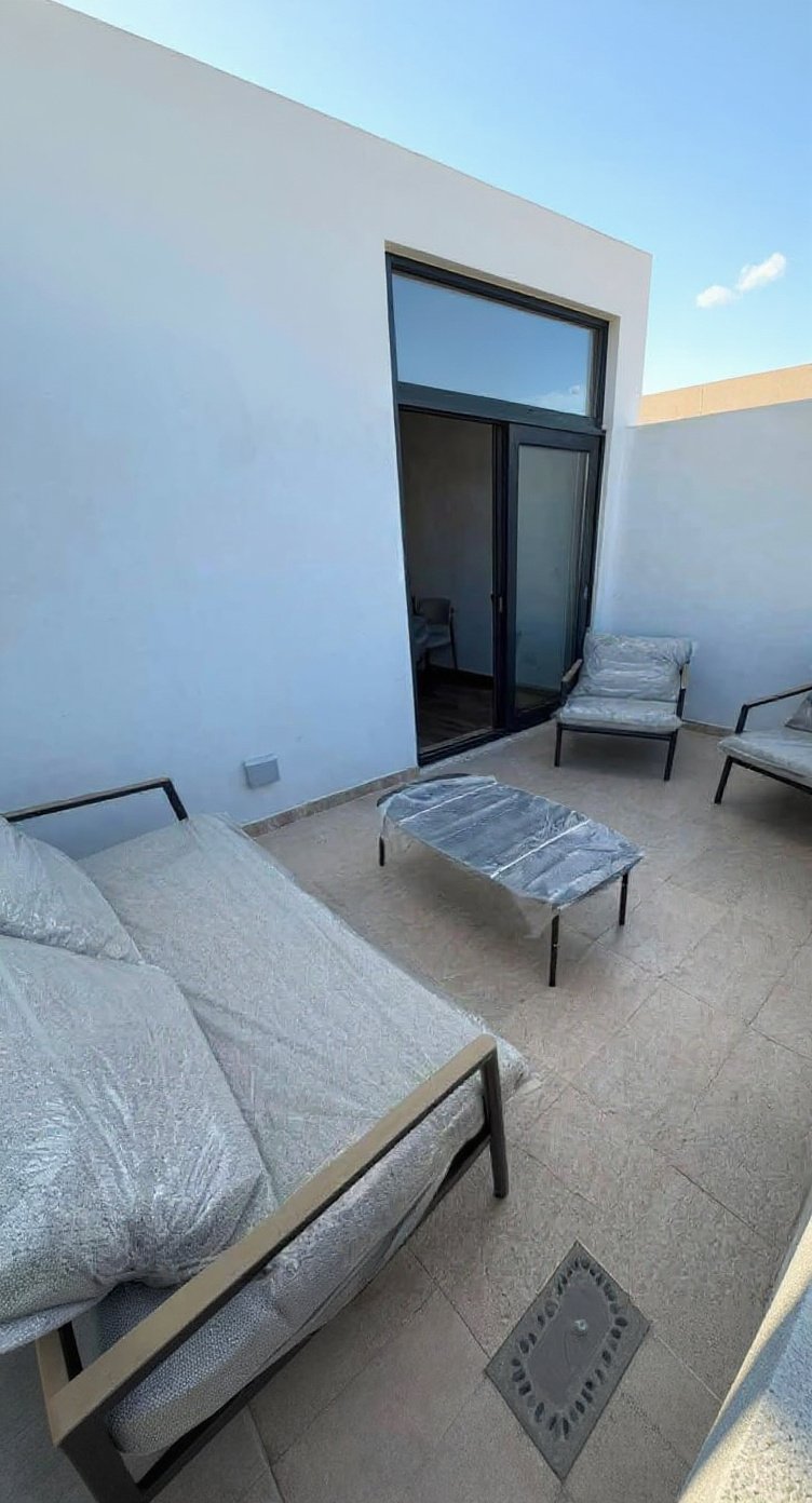 Penthouse in San Gwann - 2 beds, 2 baths — 4