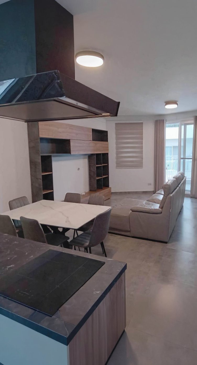 Apartment in Mosta - 3 beds, 2 baths — 5