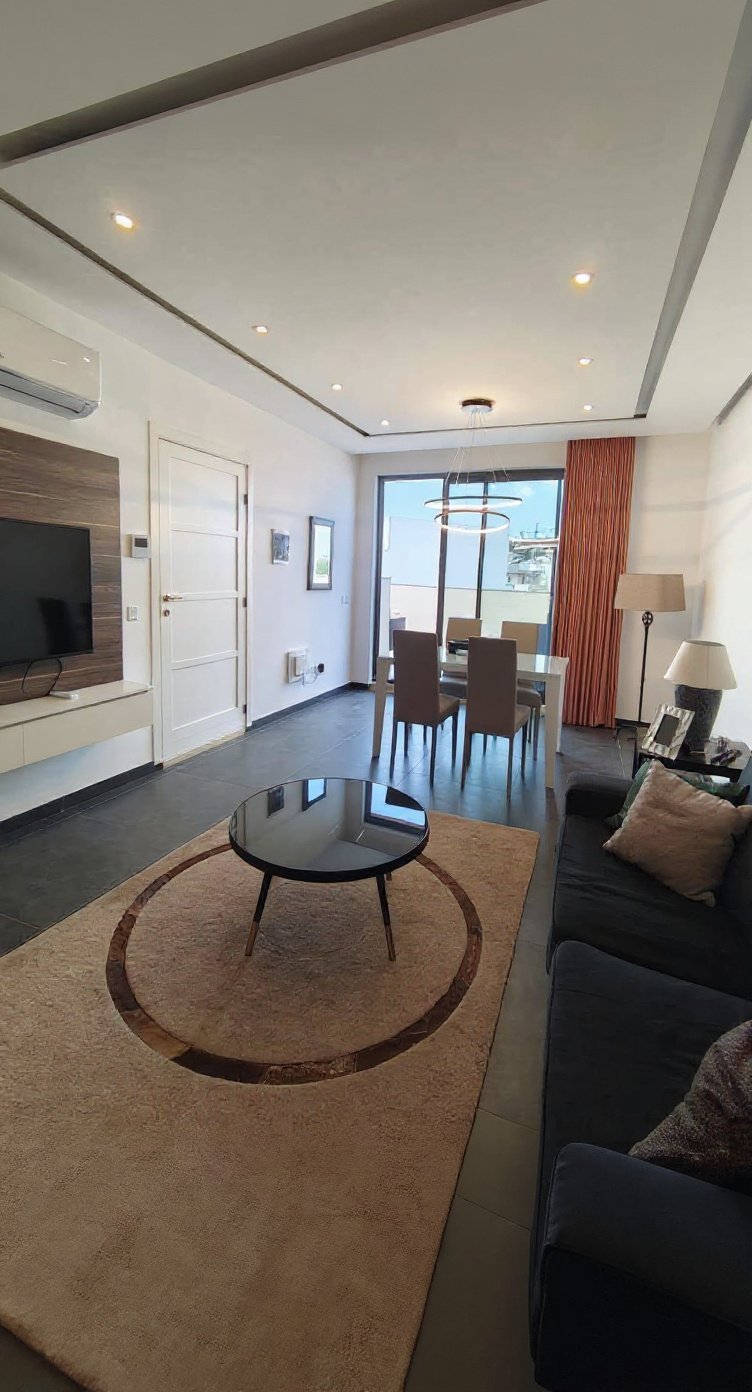 Apartment in Swieqi - 2 beds, 2 baths — 4