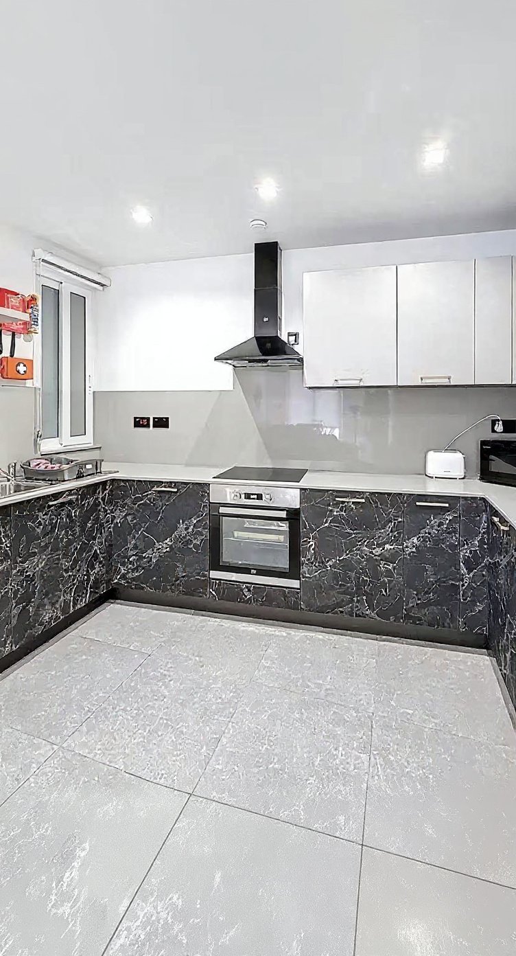 Apartment in Qawra - 2 beds, 2 baths — 3