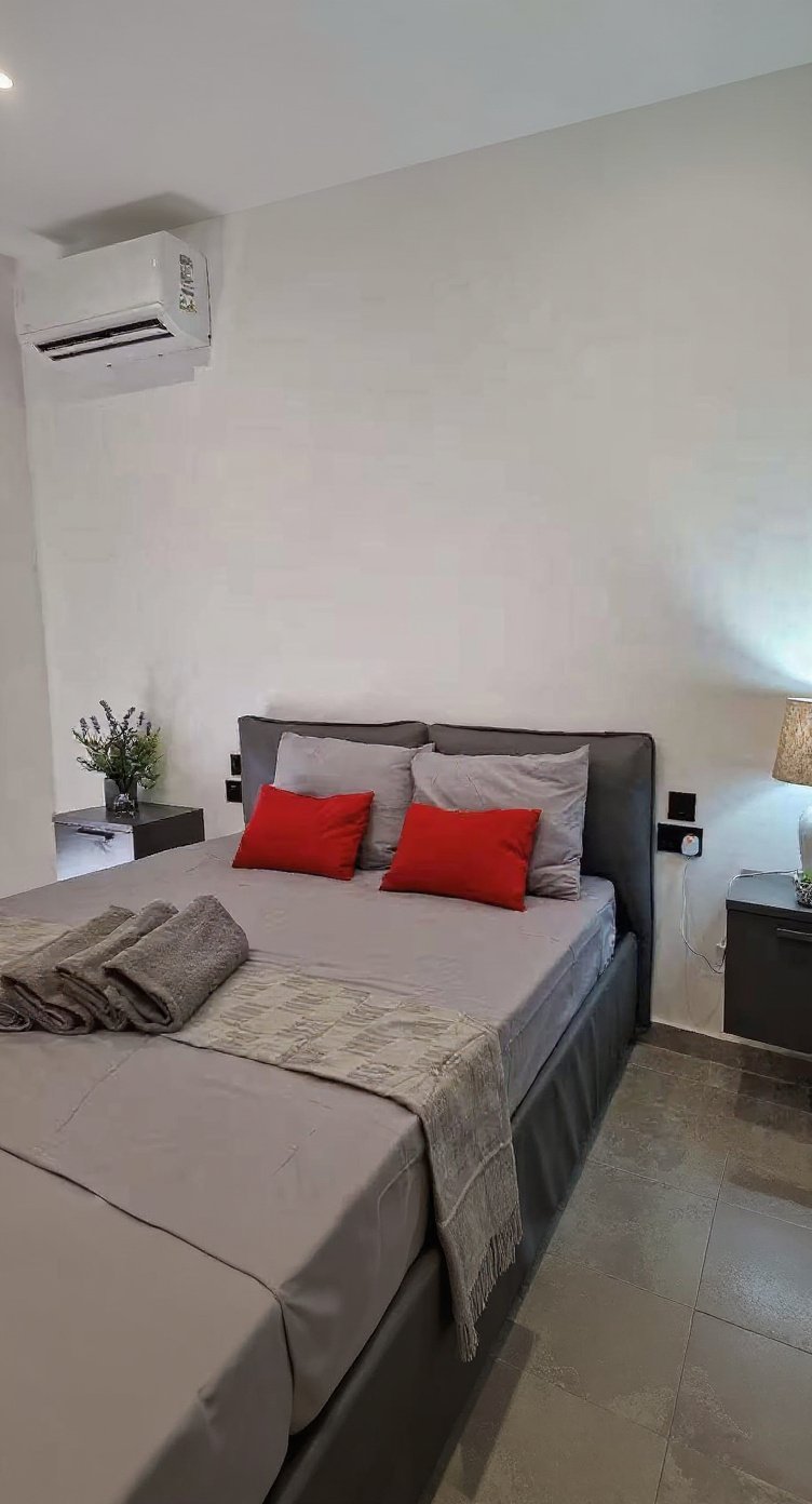Apartment in Qawra - 2 beds, 2 baths — 4