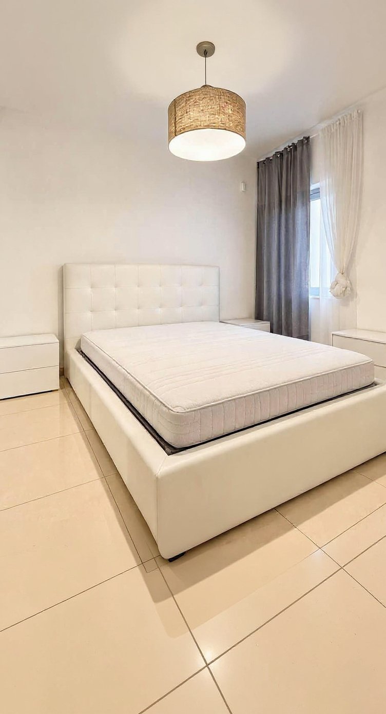 Apartment in Sliema - 2 beds, 2 baths — 4