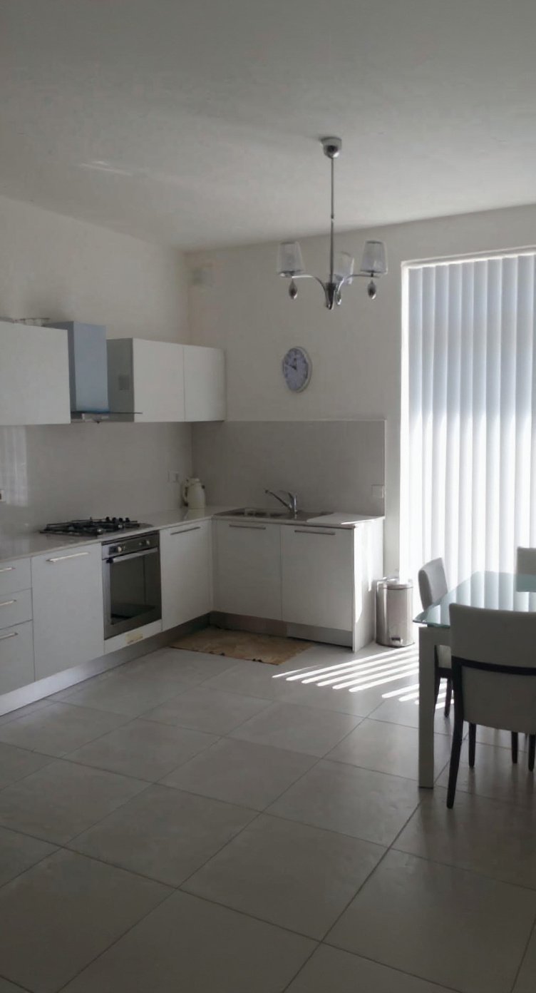 Apartment in Zejtun - 2 beds, 1 bath — 1