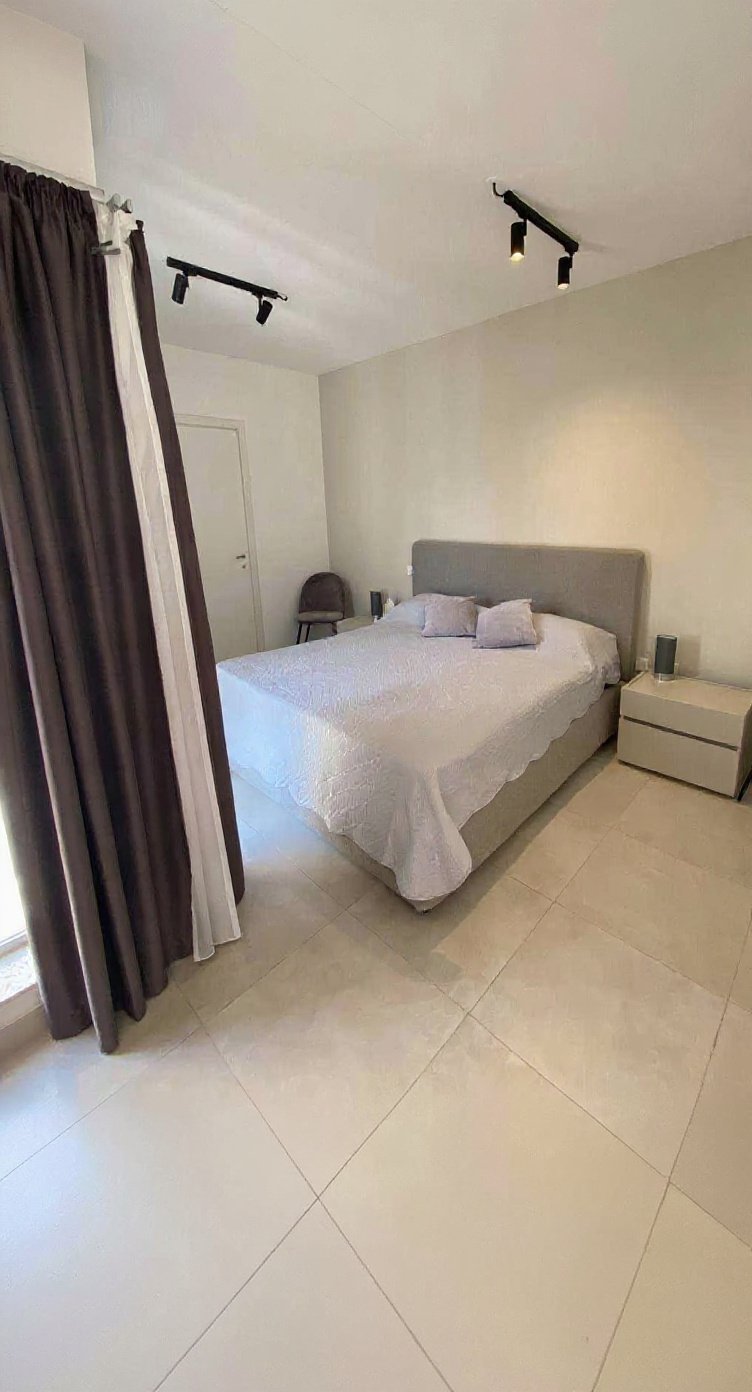 Penthouse in Sliema - 2 beds — 4