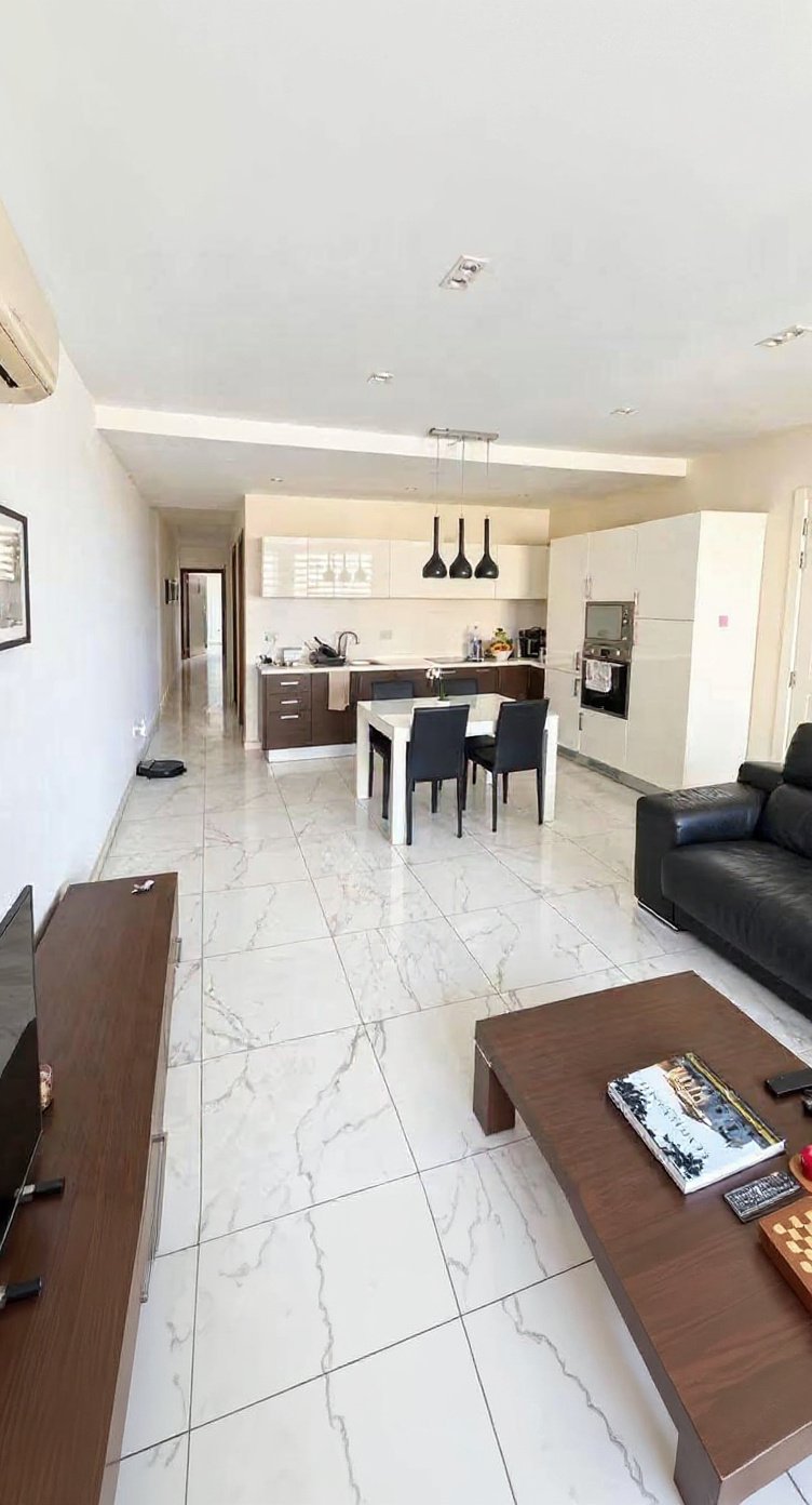 Apartment in Msida - 2 beds, 2 baths — 3