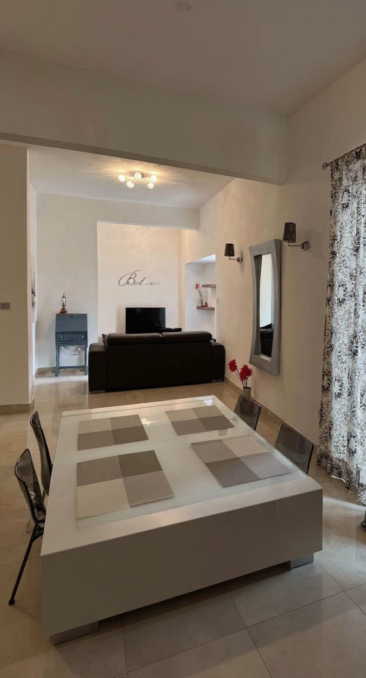 Apartment in Sliema - 2 beds, 2 baths — 3