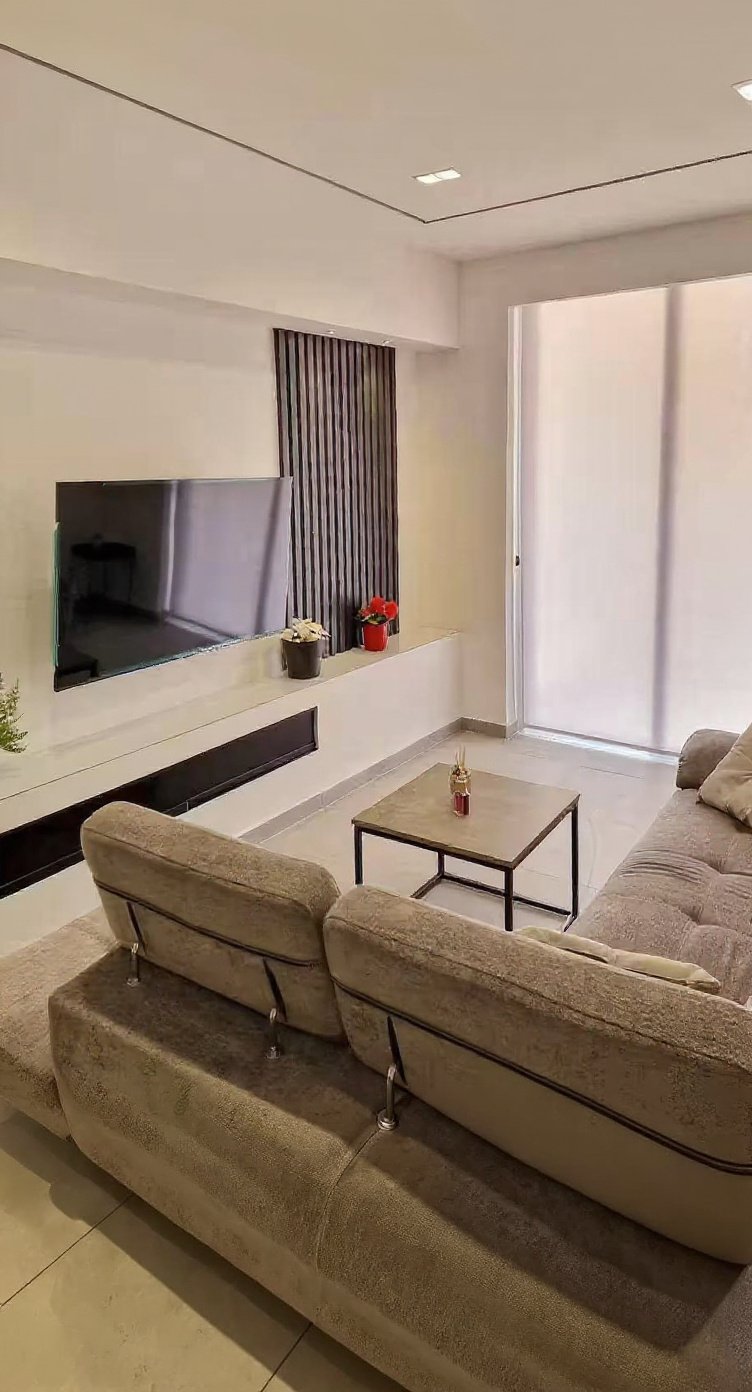 Apartment in Qawra - 2 beds, 2 baths — 2