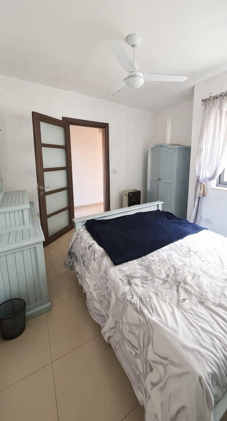 Apartment in Sliema - 3 beds, 2 baths — 5