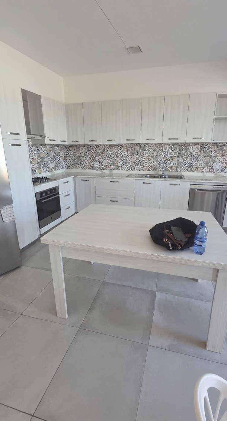 Apartment in Xaghra - 3 beds, 2 baths — 2