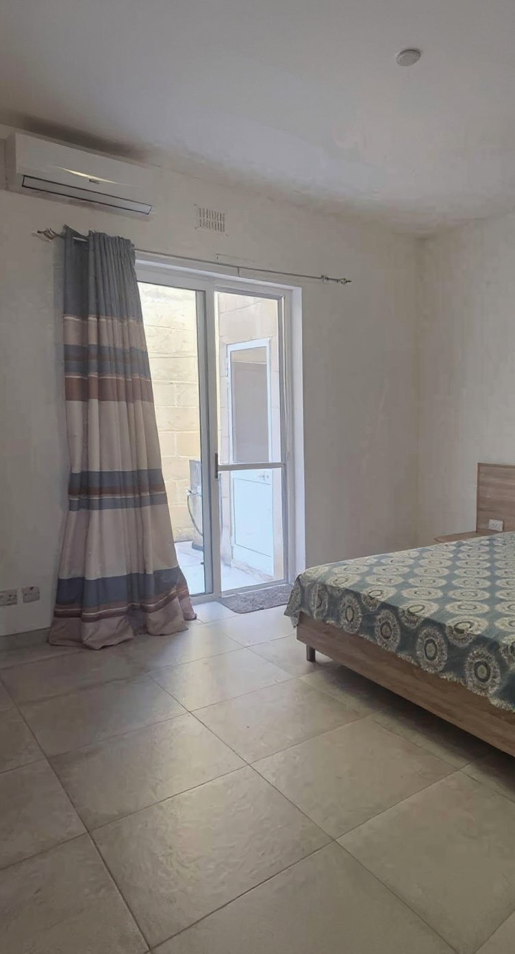 Apartment in Xaghra - 3 beds, 2 baths — 5