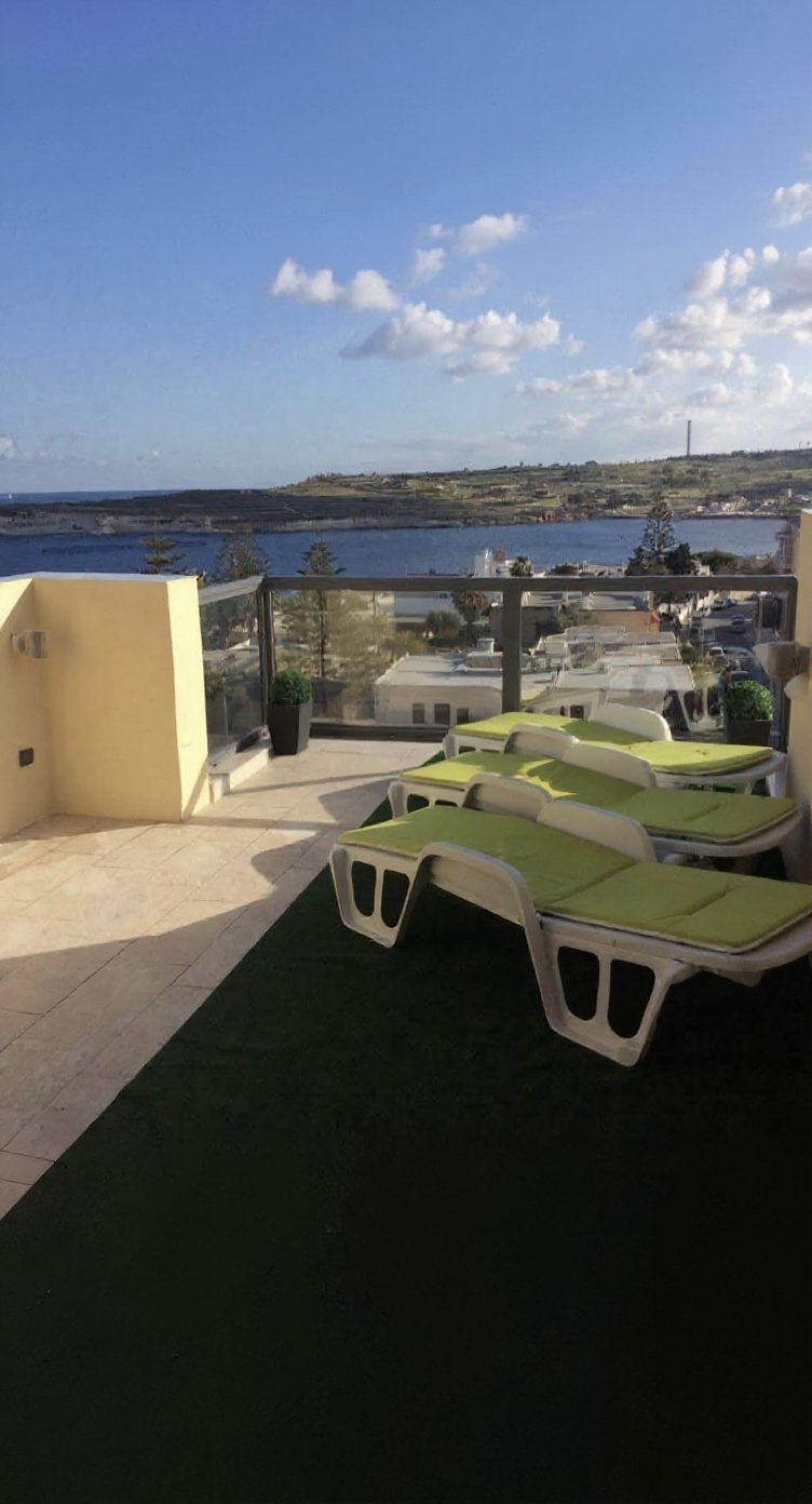 Penthouse in Marsaskala - 2 beds, 2 baths — 4