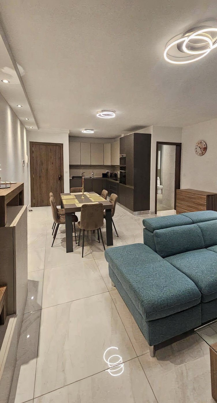 Apartment in Qawra - 2 beds, 2 baths — 1