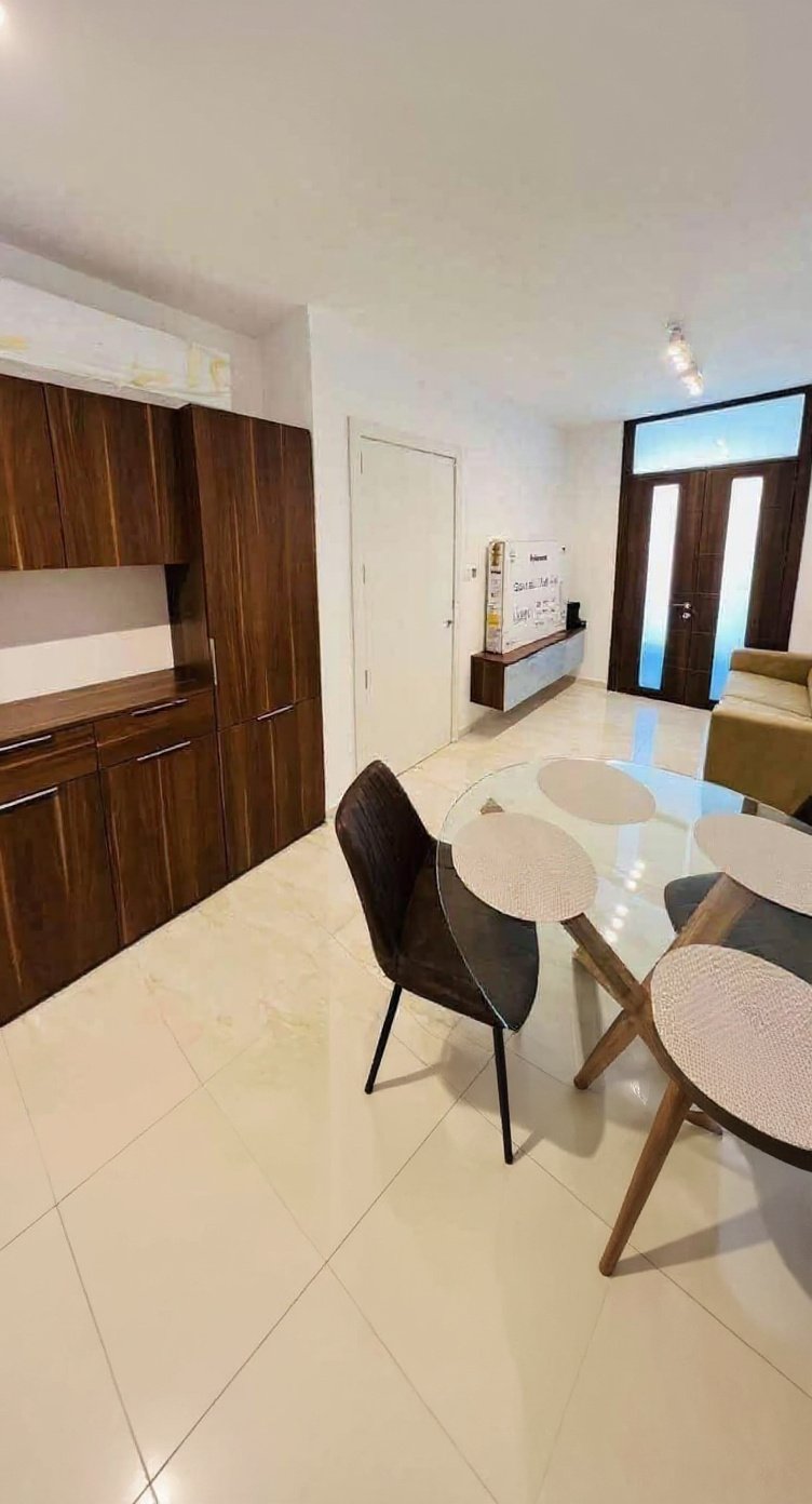 Penthouse in Msida - 2 beds, 2 baths — 4