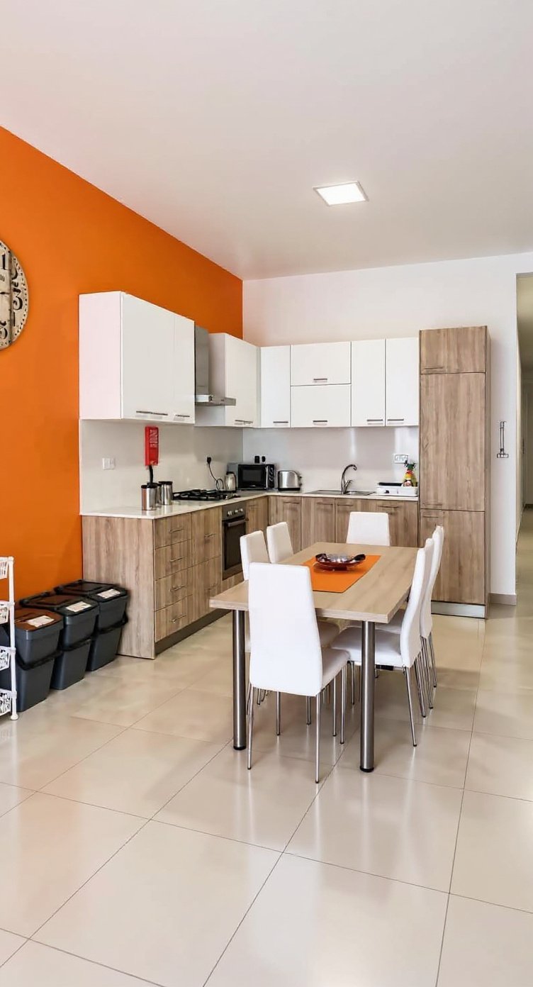 Apartment in Marsaskala - 3 beds, 2 baths — 1