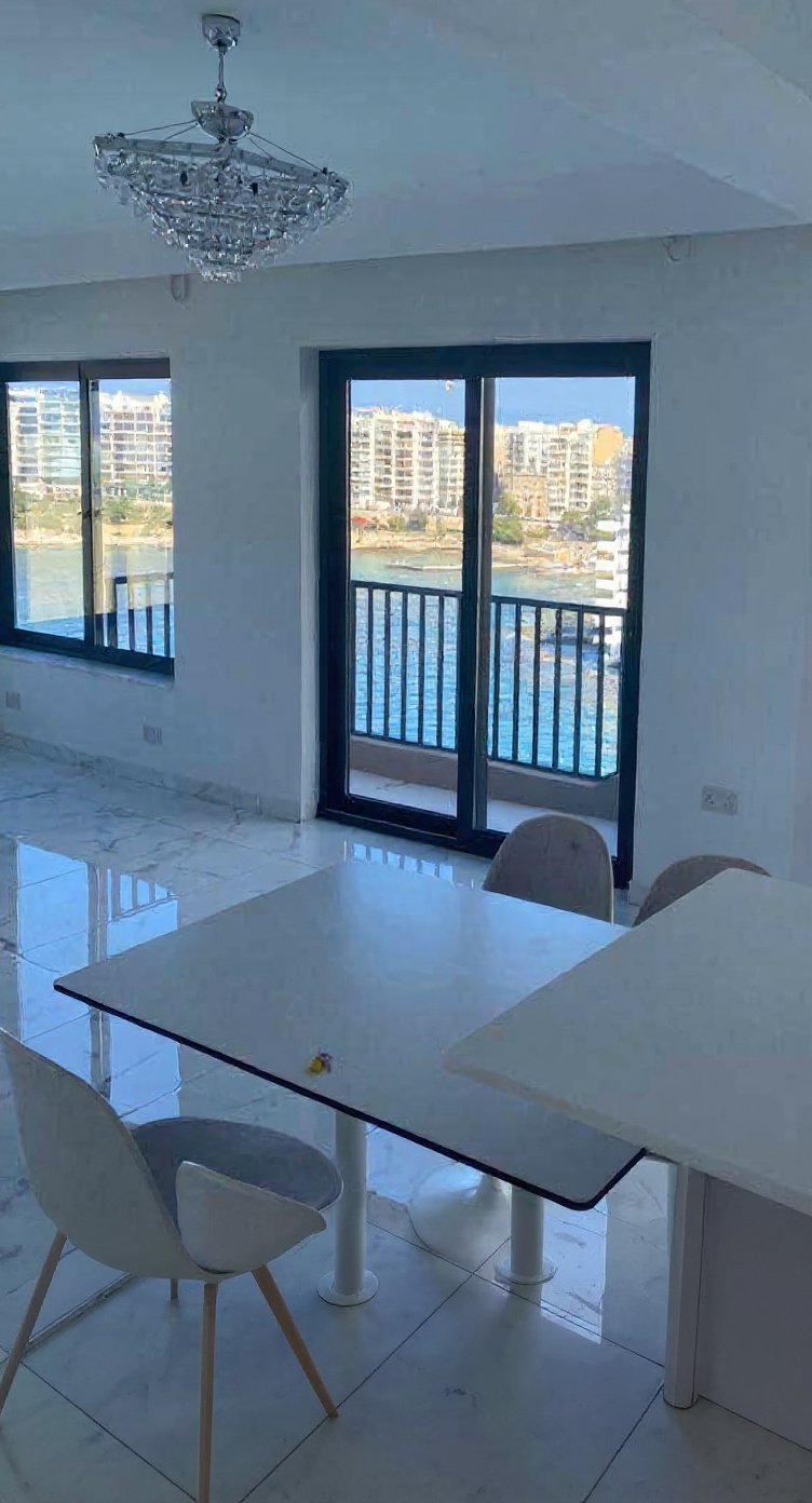 Apartment in St Julian's - 2 beds, 2 baths — 5
