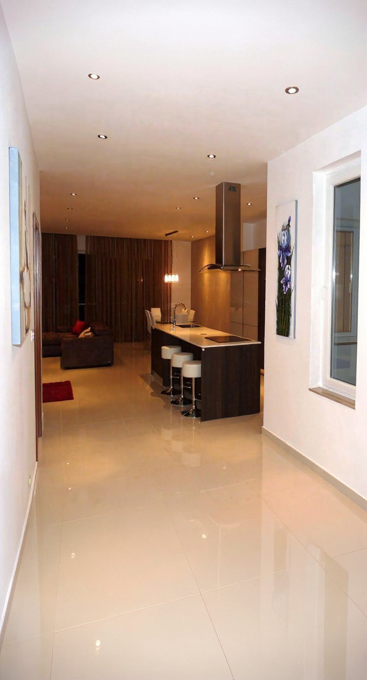 Apartment in San Giljan — 3