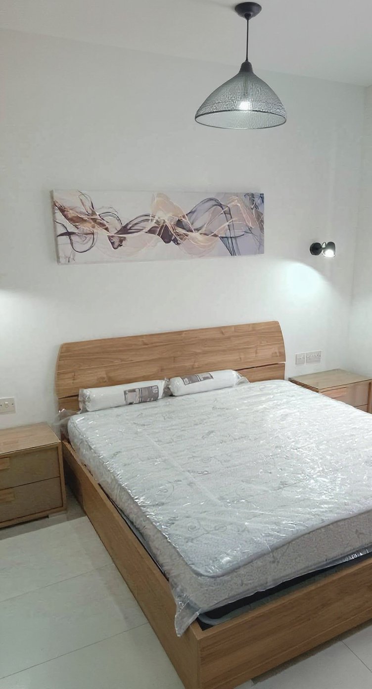 Apartment in Gzira - 3 beds, 2 baths — 3
