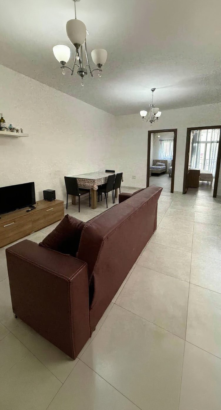 Room in Fgura — 1