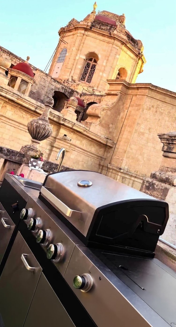 Townhouse in Tarxien - 2 beds, 2 baths — 2