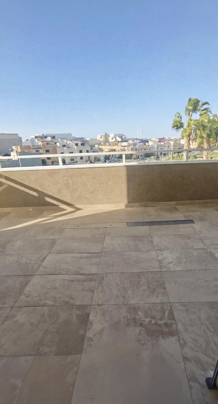 Apartment in Zurrieq - 2 beds, 2 baths — 2
