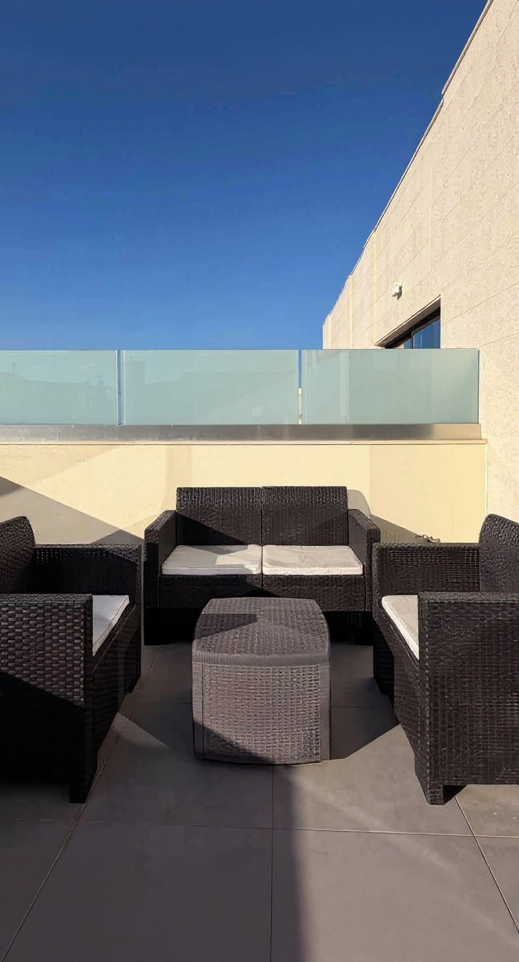 Penthouse in Swieqi - 2 beds, 2 baths — 3