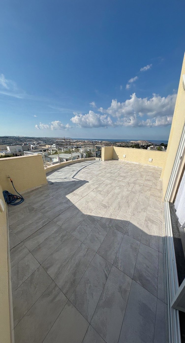 Penthouse in Naxxar — 2