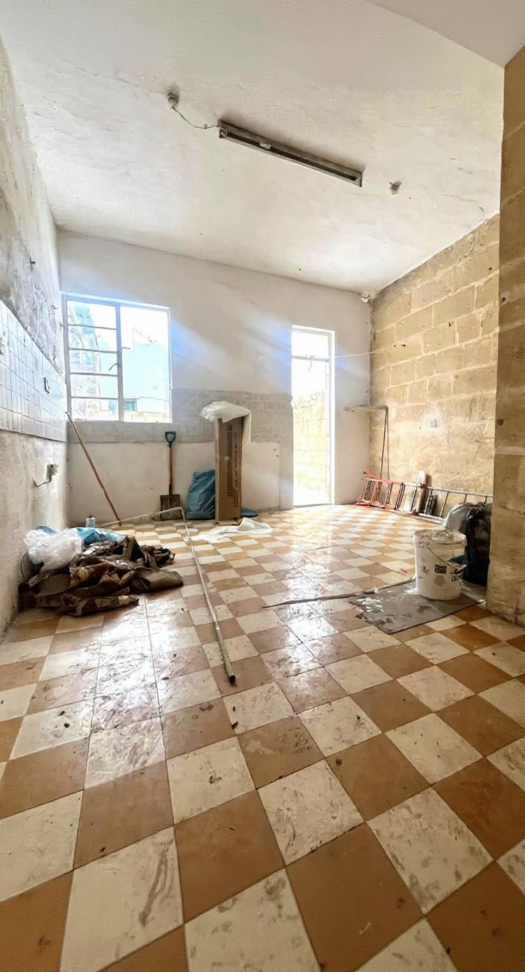 Townhouse in Tarxien - 2 beds — 1