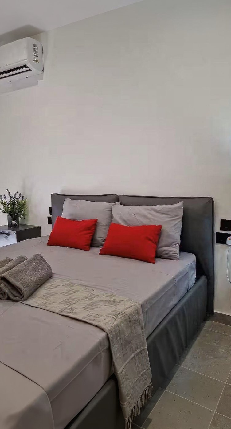 Apartment in Qawra - 2 beds, 2 baths — 5