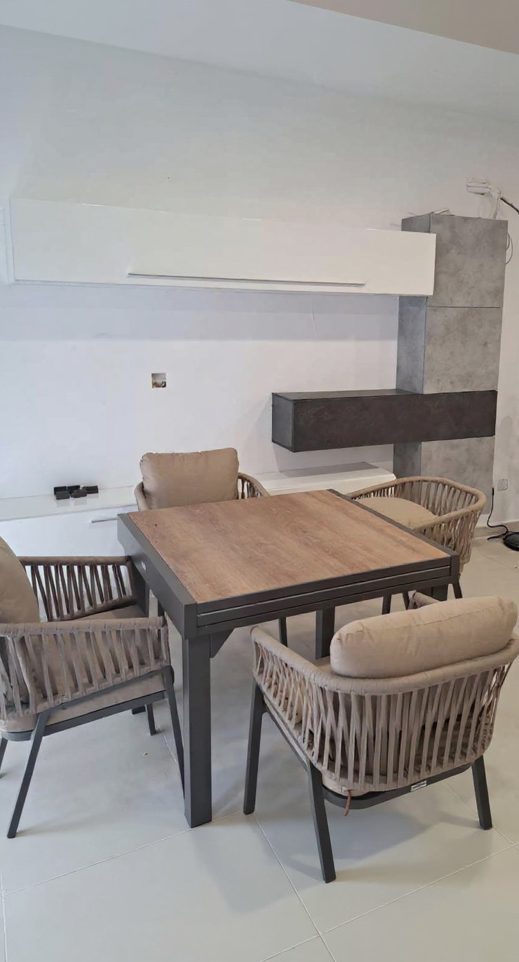 Apartment in Mellieha - 4 beds, 3 baths — 4