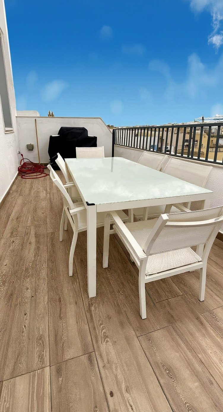 Apartment in Birkirkara - 2 beds, 1 bath — 1