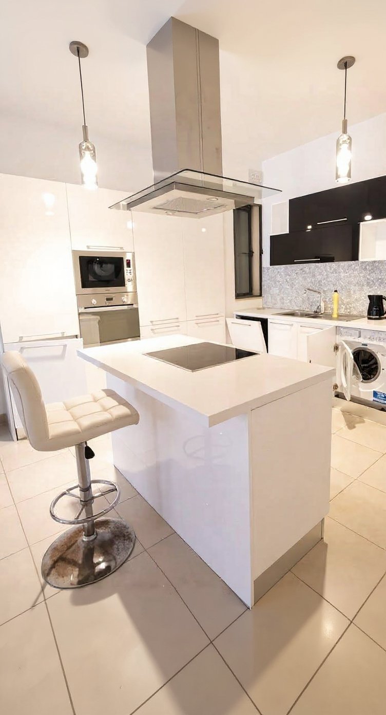 Apartment in San Giljan - 3 beds, 2 baths — 2